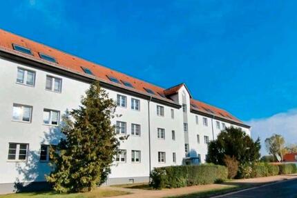 Wohnung Dessau-Roßlau Dessau - 3 Zimmer, 84 m&sup2;, 745&euro; | Angebot:26631311