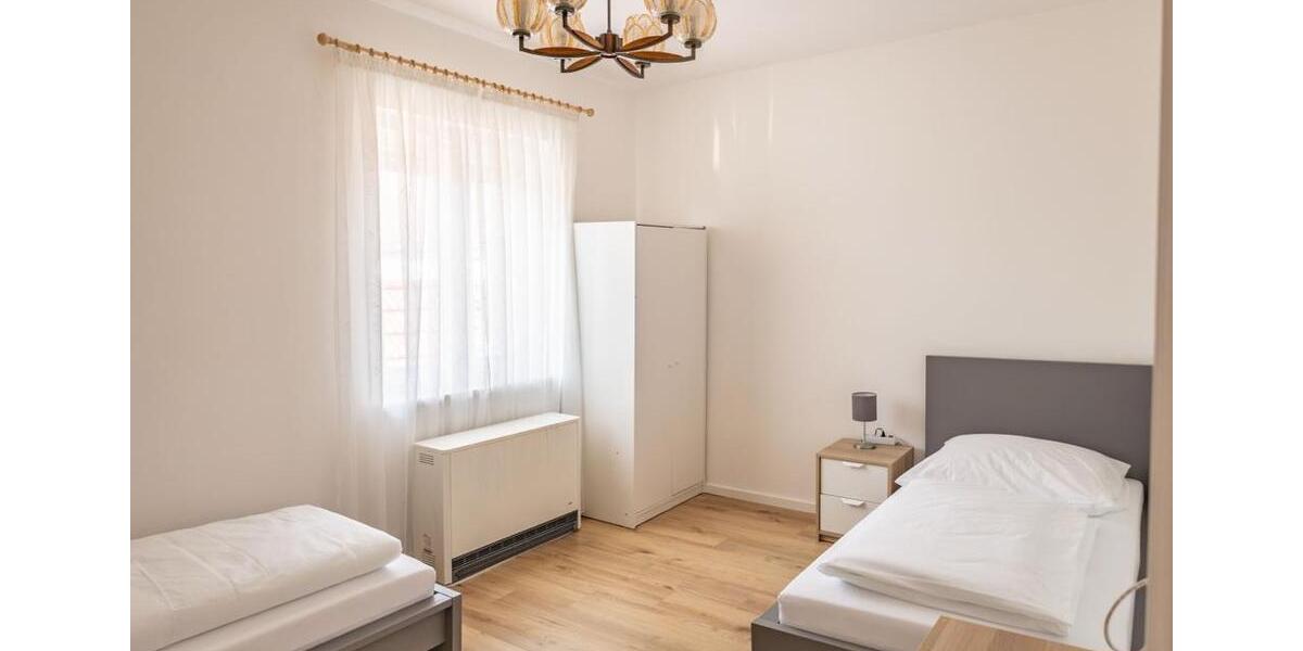 Wohnen auf Zeit Altötting - 7 Zimmer, 20 m&sup2;, 550&euro; | Angebot:12378453