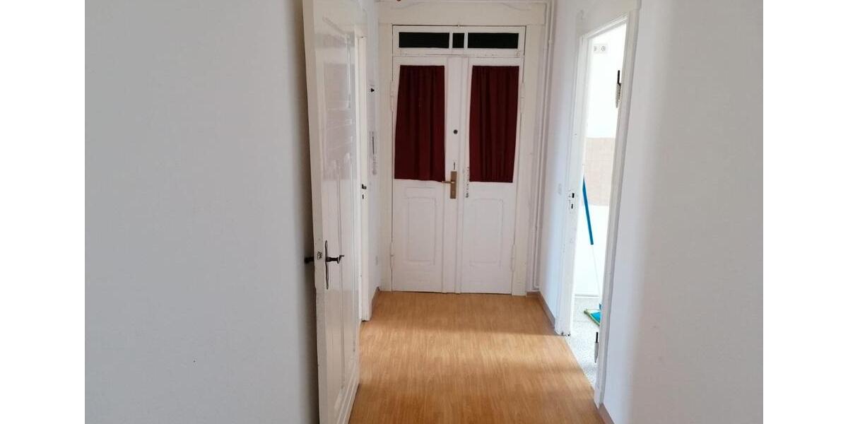 Etagenwohnung Bad Schmiedeberg - 4 Zimmer, 107 m&sup2;, 500&euro; | Angebot:26401121