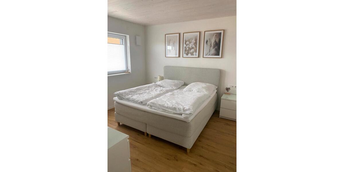 Etagenwohnung Neuler - 3 Zimmer, 80 m&sup2;, 950&euro; | Angebot:25987978