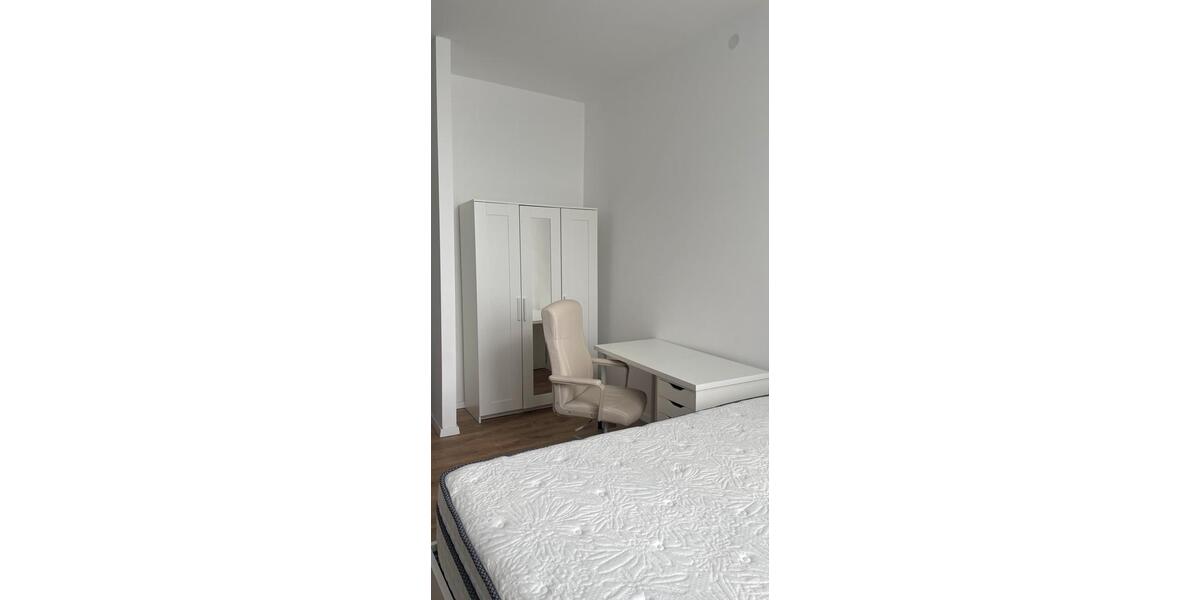 Etagenwohnung Bonn - 1 Zimmer, 20 m&sup2;, 750&euro; | Angebot:26137798