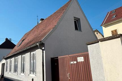 Modernisiertes Haus zur Vermietung in Ludwigshafen Oggersheim 3 zimmer