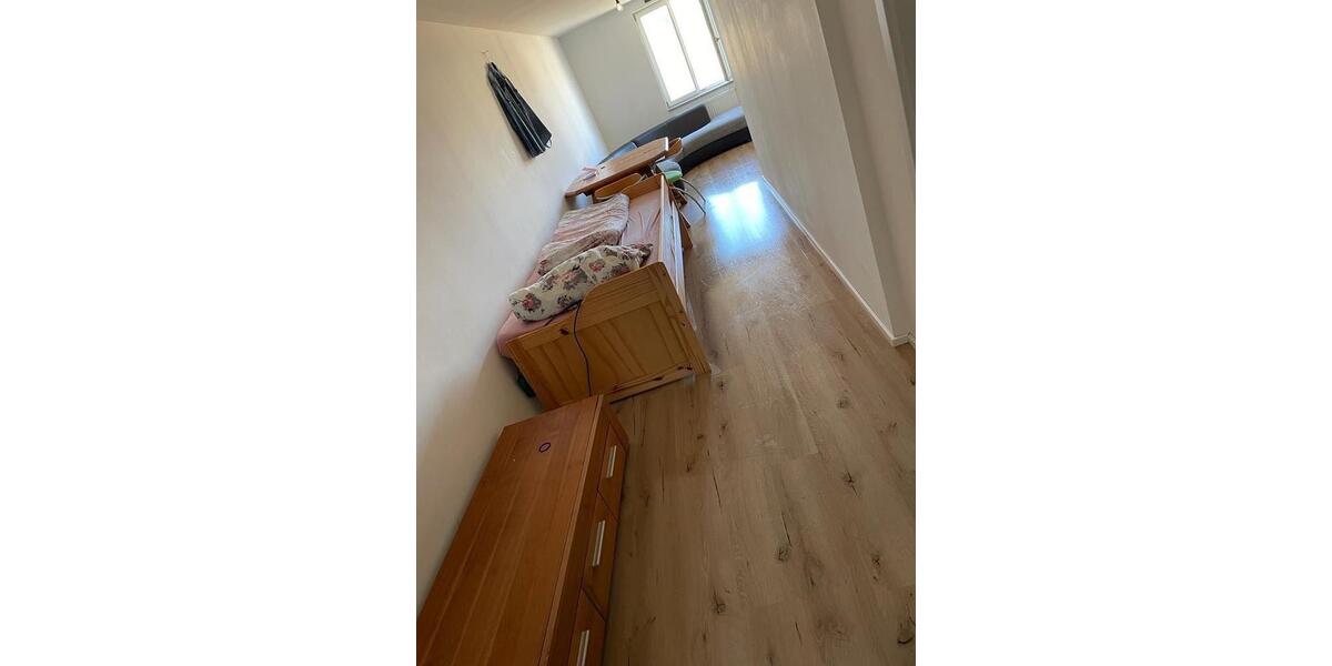 Etagenwohnung Geisenhausen - 1 Zimmer, 32 m&sup2;, 450&euro; | Angebot:24743263
