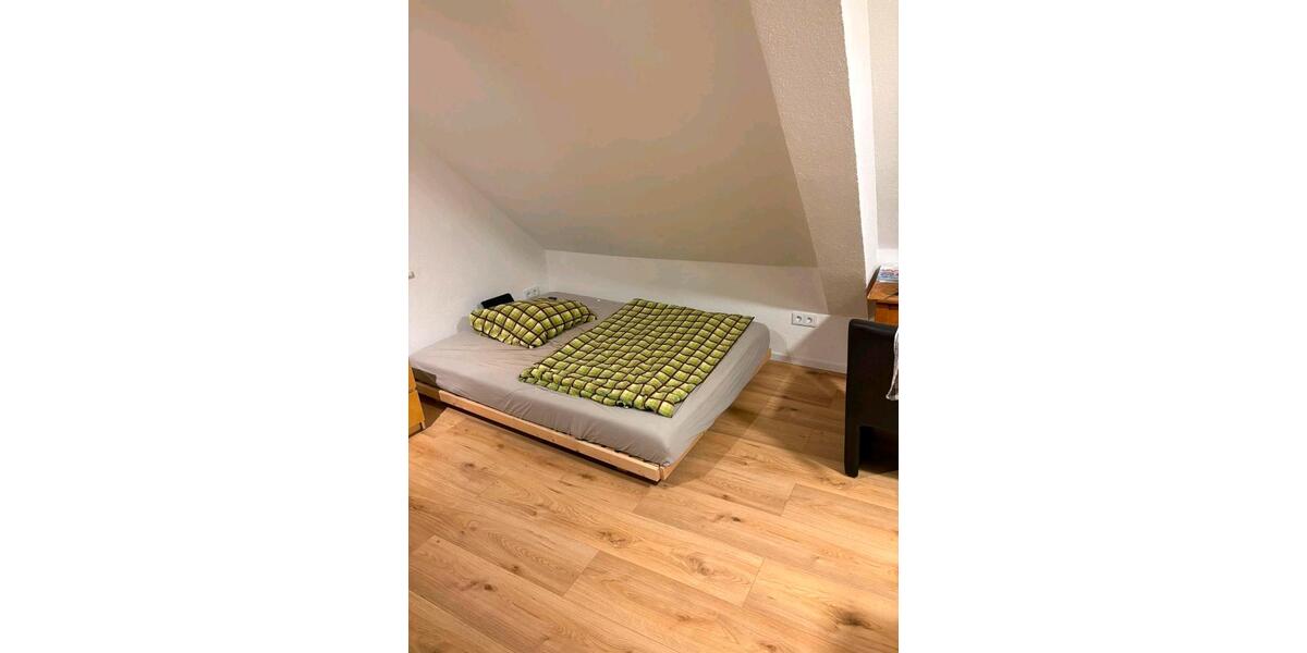 Dachgeschoßwohnung Nidda - 1 Zimmer, 23 m&sup2;, 430&euro; | Angebot:26640371