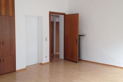 Wohnen auf Zeit Sulzbach (Saar) - 1 Zimmer, 34 m&sup2;, 360&euro; | Angebot:25648306