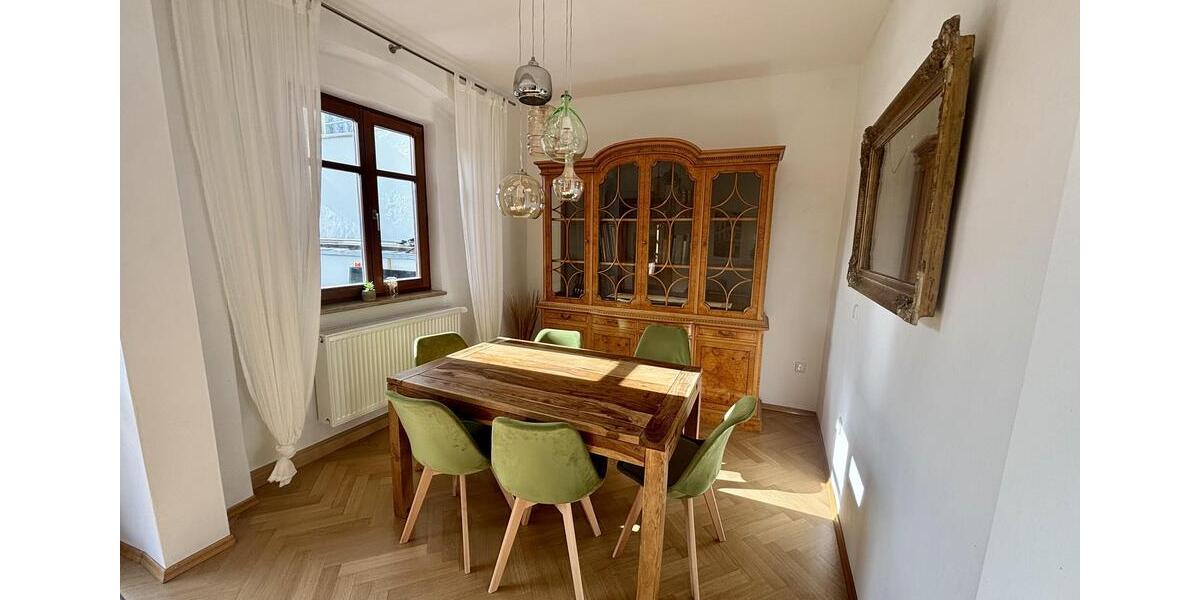 Wohnen auf Zeit Augsburg - 1 Zimmer, 200 m&sup2;, 690&euro; | Angebot:26664557