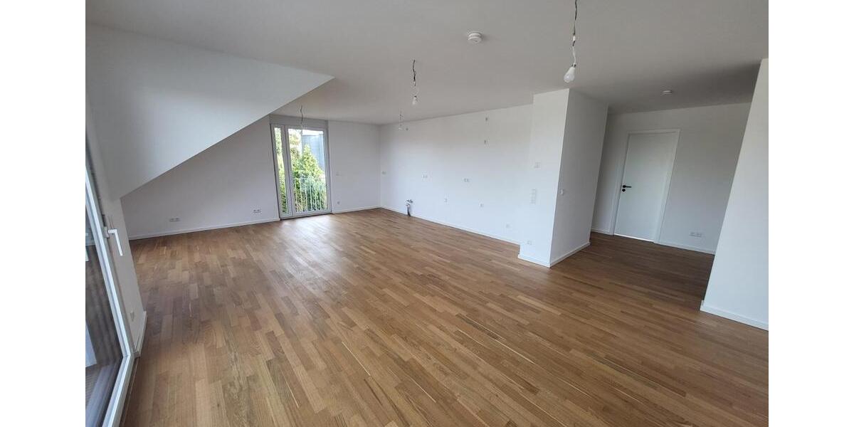 Erstbezug: 3-Zimmer-Dachgeschosswohnung in Heitersheim zimmer