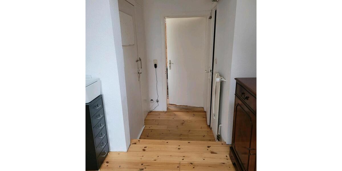 Dachgeschoßwohnung Braunschweig Lehndorf-Watenbüttel - 3 Zimmer, 45 m&sup2;, 650&euro; | Angebot:26565992