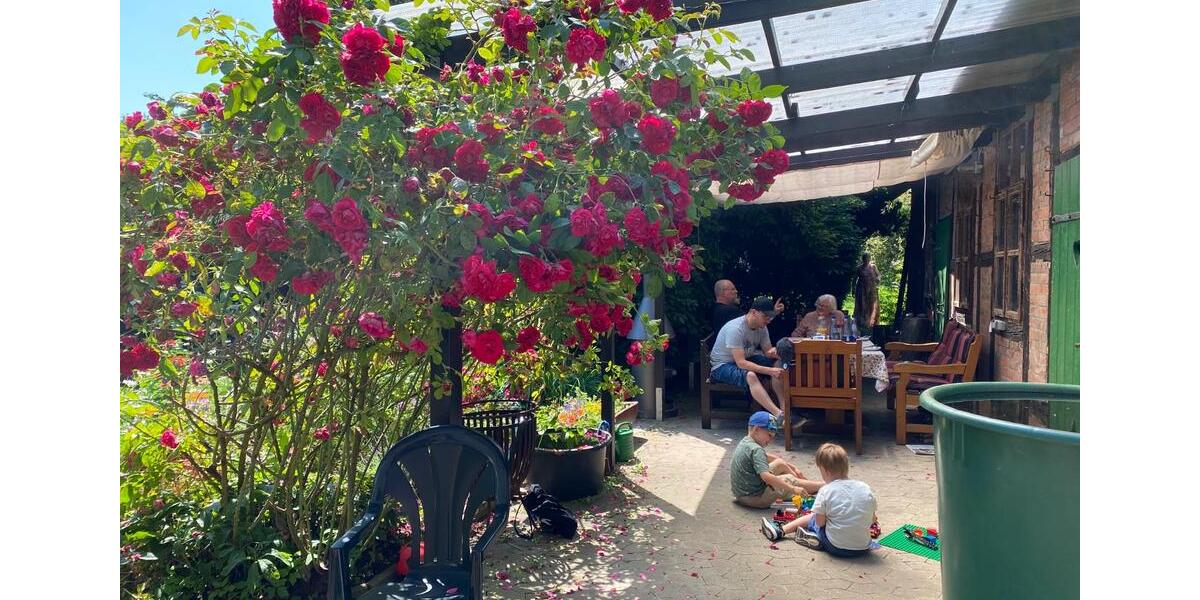 Hochparterre Delligsen - 5 Zimmer, 153 m&sup2;, 1.250&euro; | Angebot:26604199