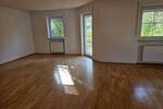 Doppelhaushälfte Burghausen - 6 Zimmer, 202 m&sup2;, 2.100&euro; | Angebot:25895860