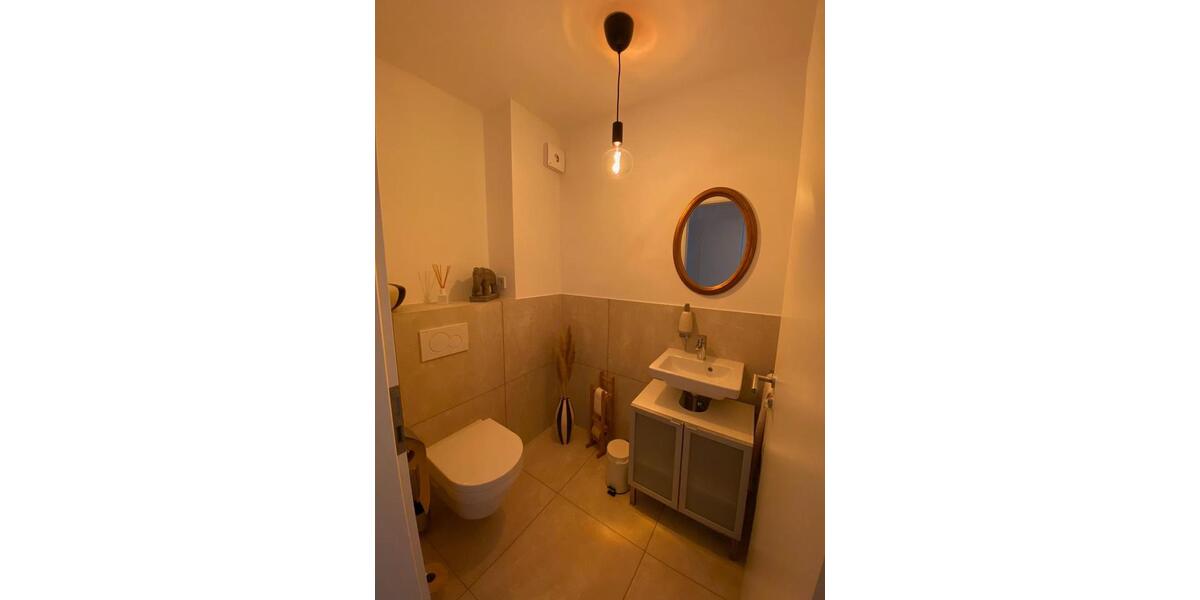 Erdgeschoßwohnung Schwülper - 4 Zimmer, 105 m&sup2;, 1.522&euro; | Angebot:25858318