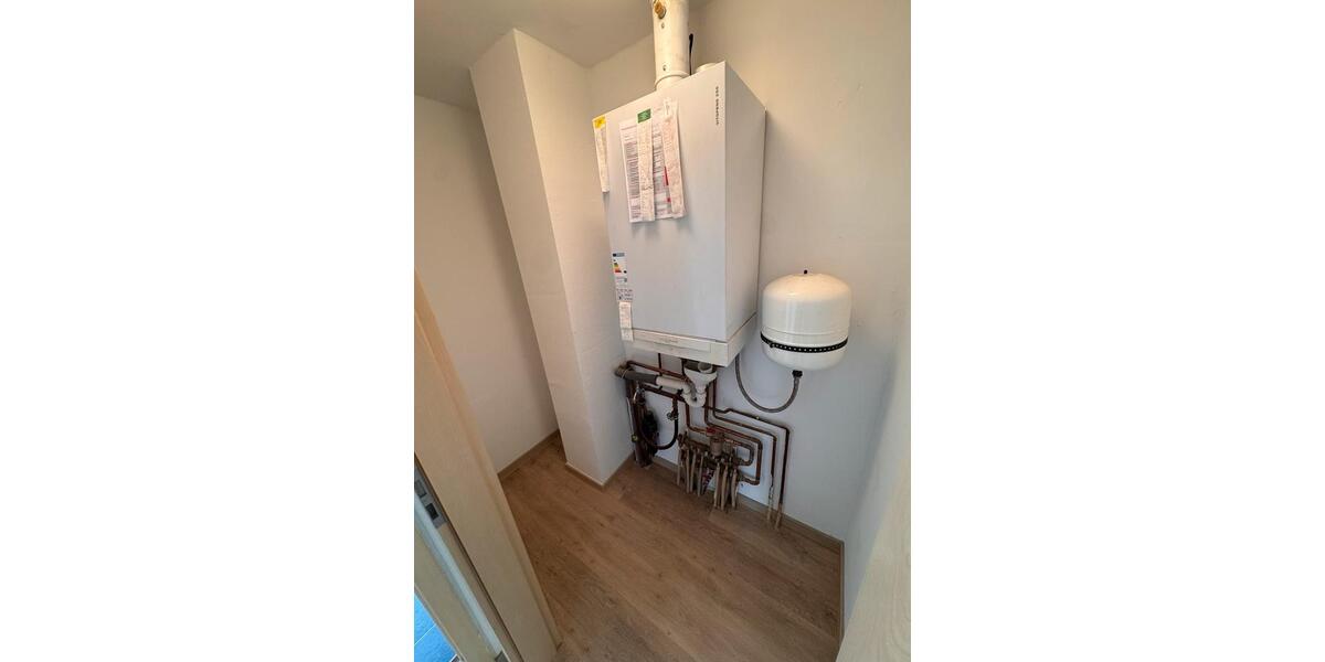 Dachgeschoßwohnung Rinteln - 3 Zimmer, 77 m&sup2;, 620&euro; | Angebot:26458017