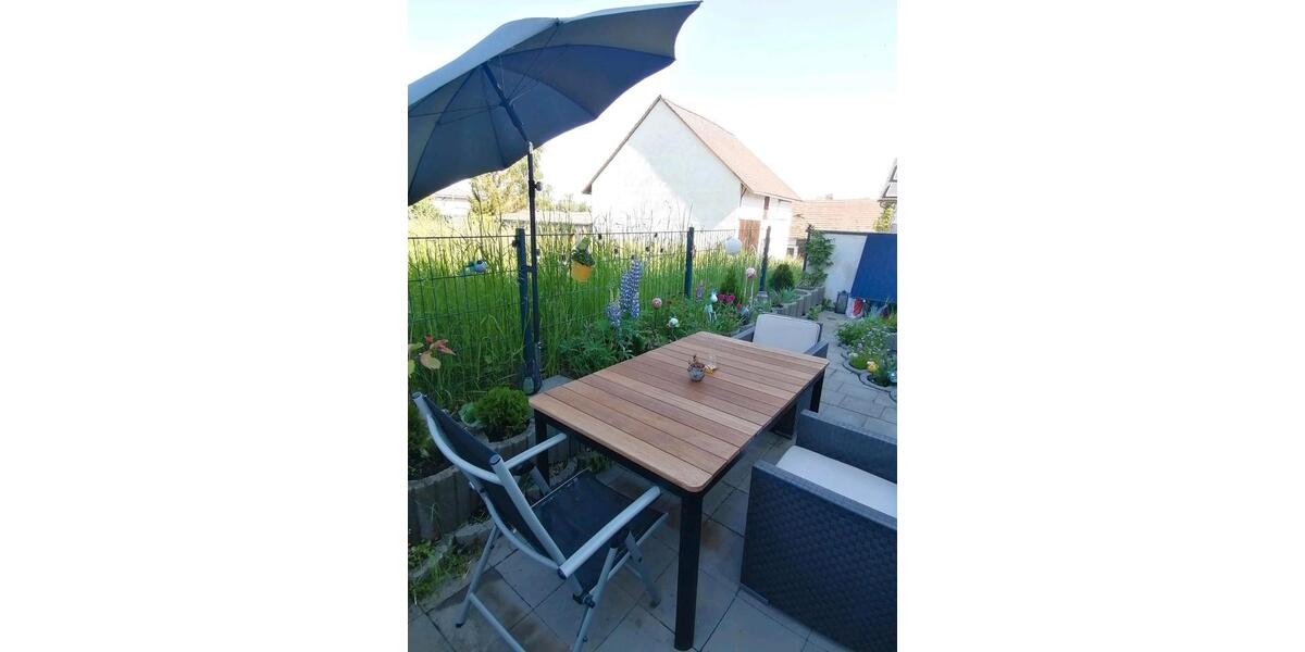 Hochwertige 3 Zimmer Maisonette-Wohnung mit Terrasse 3 zimmer