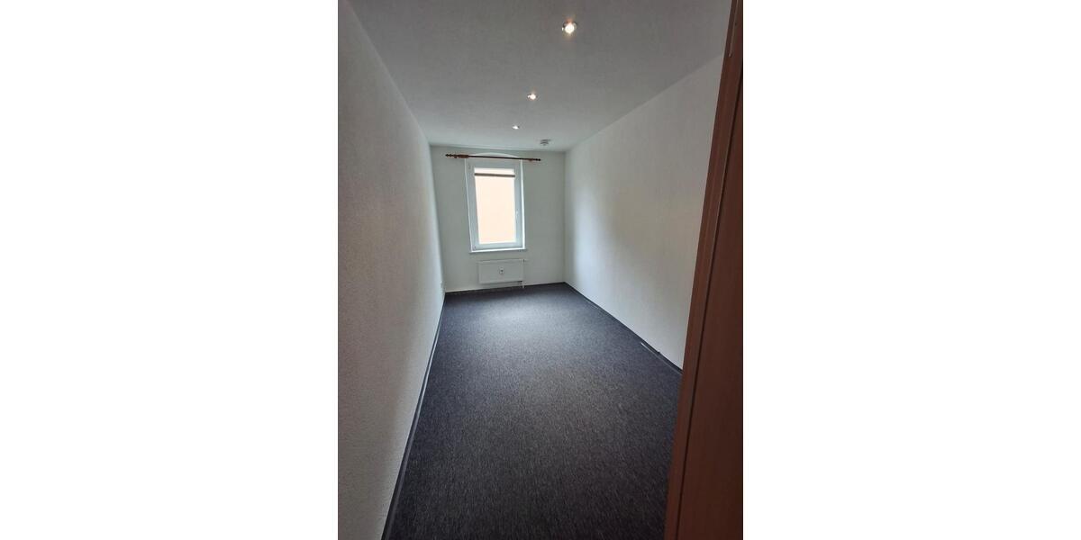 Etagenwohnung Bischofswerda - 3 Zimmer, 55 m&sup2;, 308&euro; | Angebot:25943905