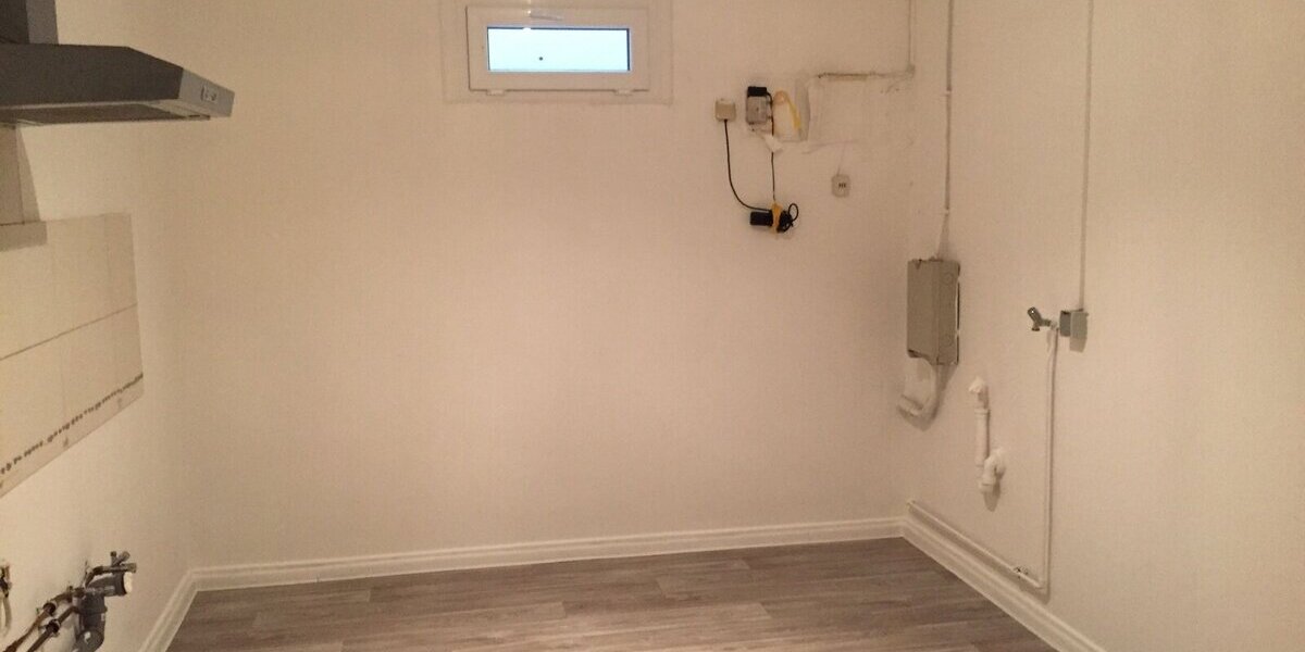 3-Zimmer-Souterrain-Whg WFL ca. 80 m² eigener Eingang mit Terrasse und Gartenanteil ab sofort vermietbar. - Etagenwohnung Neunburg vorm Wald | Angebot:26818916