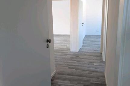 Erstbezug nach Sanierung: Schöne 4-Zimmer-Wohnung zur Miete. 4 zimmer