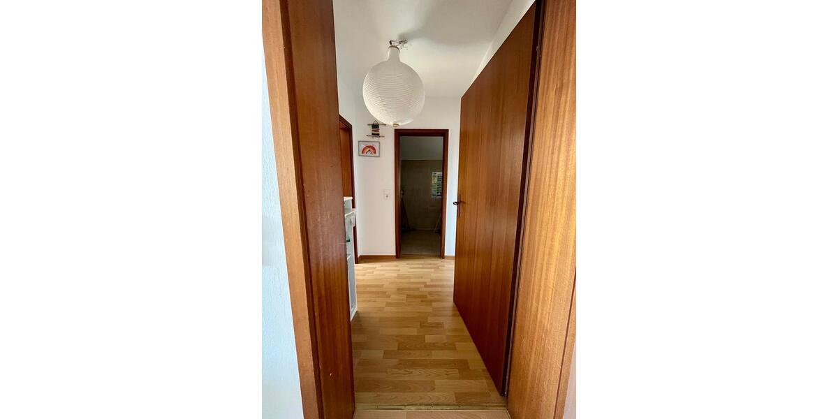Wohnen auf Zeit Regensburg Kumpfmühl - 3 Zimmer, 117 m&sup2;, 1.380&euro; | Angebot:26028640