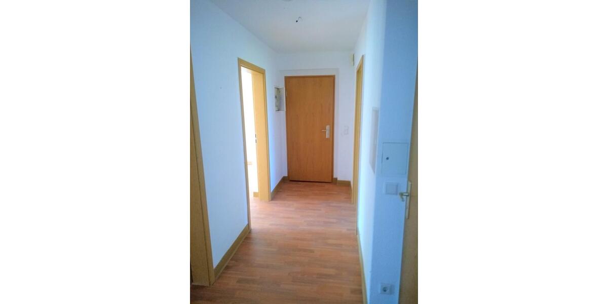 Etagenwohnung Braunsbedra - 3 Zimmer, 60 m&sup2;, 358&euro; | Angebot:25962101