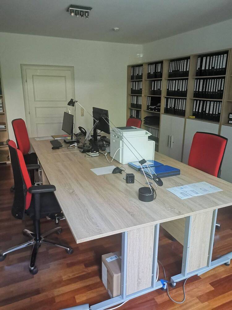 Hochwertige Büroräume und Arbeitsplätze in angenehmer Bürogemeinschaft - All-in-Miete