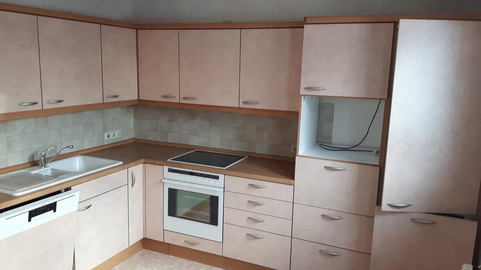 Etagenwohnung Dreieich - 3 Zimmer, 88 m&sup2;, 900&euro; | Angebot:24716505