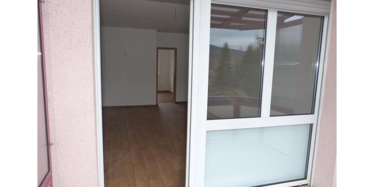 Etagenwohnung Zella-Mehlis Mehlis - 3 Zimmer, 61 m&sup2;, 350&euro; | Angebot:24176866