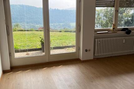 Wohnung Bad Hersfeld - 2.5 Zimmer, 65 m&sup2;, 600&euro; | Angebot:26049647