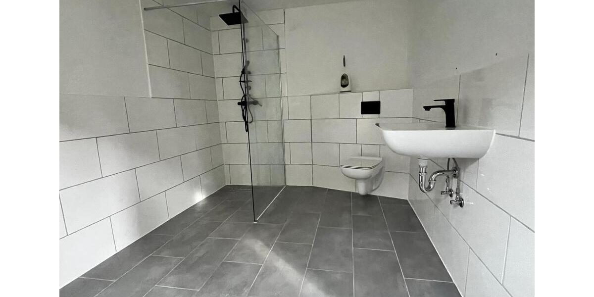 Erdgeschoßwohnung Bad Emstal - 2 Zimmer, 95 m&sup2;, 800&euro; | Angebot:25906715