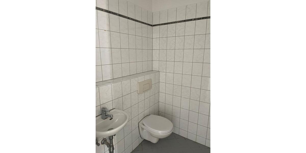 Dachgeschoßwohnung Schwarzheide Schwarzheide-Ost Victoria - 3 Zimmer, 80 m&sup2;, 710&euro; | Angebot:25379731