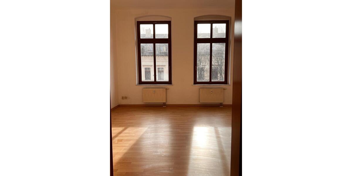 Etagenwohnung Altenburg - 2.5 Zimmer, 81 m&sup2;, 487&euro; | Angebot:24866237