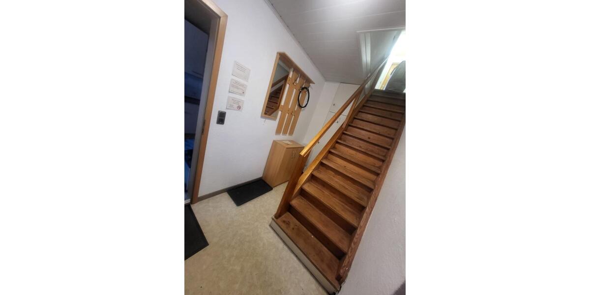 Etagenwohnung Neuental - 4 Zimmer, 85 m&sup2;, 840&euro; | Angebot:25932473