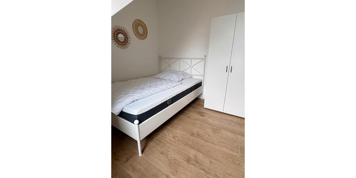 Wohnen auf Zeit Sailauf - 2 Zimmer, 35 m&sup2;, 830&euro; | Angebot:26568149