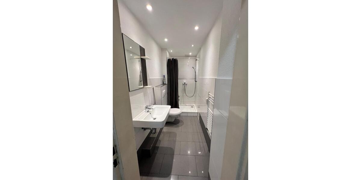 Wohnen auf Zeit Bremen Hemelingen - 6 Zimmer, 17 m&sup2;, 550&euro; | Angebot:25960302