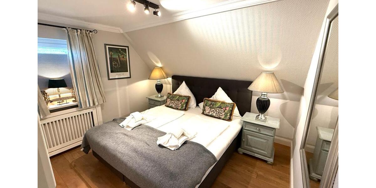 Dachgeschoßwohnung Sylt - 2 Zimmer, 60 m&sup2;, 1.250&euro; | Angebot:25170583