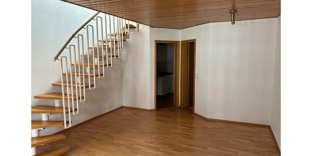 Etagenwohnung Weimar (Lahn) - 2 Zimmer, 50 m&sup2;, 400&euro; | Angebot:26491614