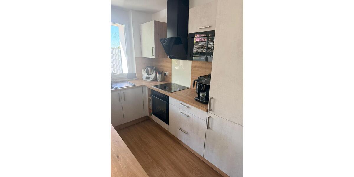 Erdgeschoßwohnung Altenstadt an der Waldnaab - 3 Zimmer, 72 m&sup2;, 990&euro; | Angebot:26350205