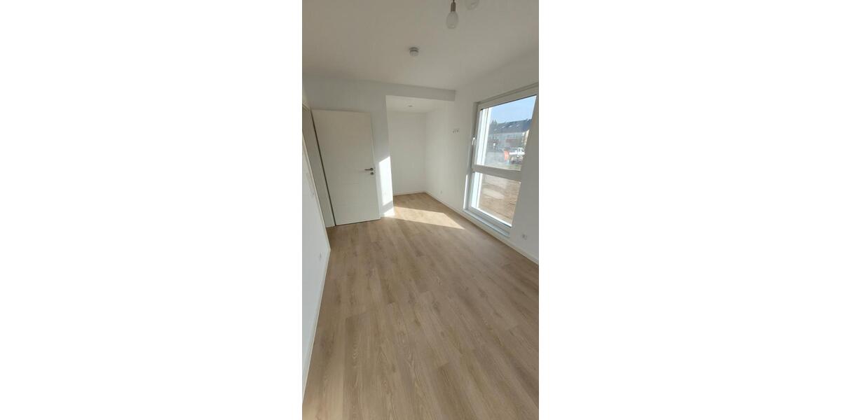 Etagenwohnung Bad Friedrichshall - 4 Zimmer, 91 m&sup2;, 1.400&euro; | Angebot:26687950