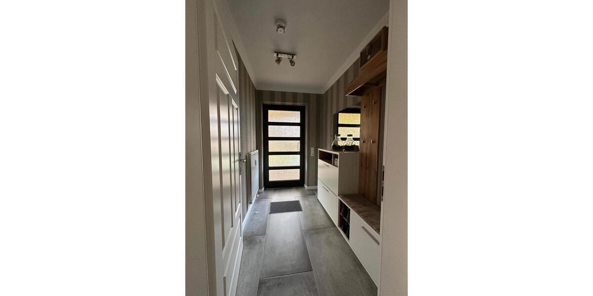 Terrassenwohnung Gerbrunn - 3 Zimmer, 102 m&sup2;, 1.550&euro; | Angebot:26619200