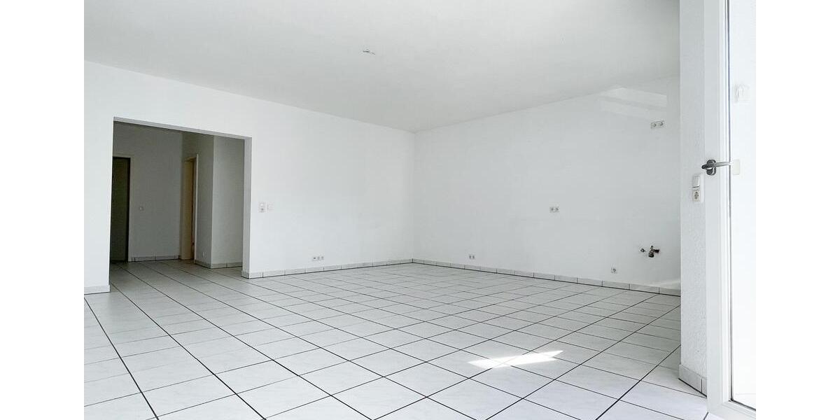 Etagenwohnung Wächtersbach - 2 Zimmer, 75 m&sup2;, 775&euro; | Angebot:26415813