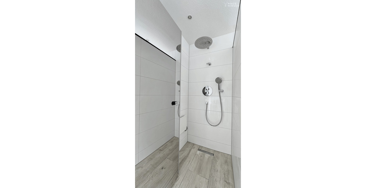 Etagenwohnung Ratingen West - 2 Zimmer, 117 m&sup2;, 1.530&euro; | Angebot:25064111