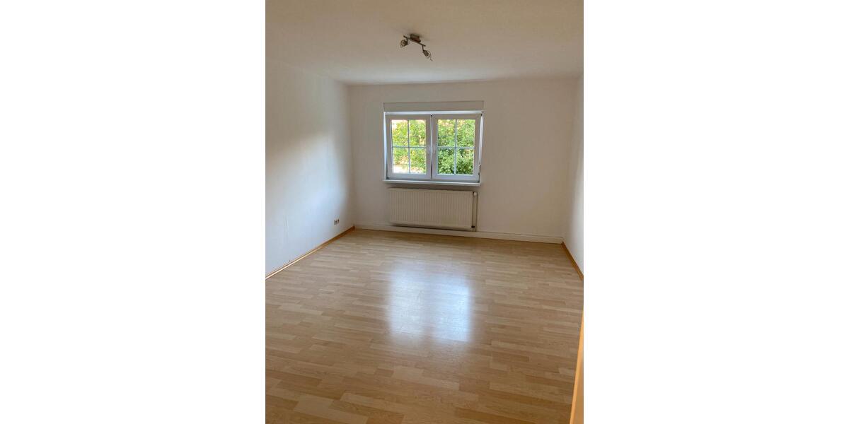 Dachgeschoßwohnung Sprendlingen - 2 Zimmer, 60 m&sup2;, 600&euro; | Angebot:26284615