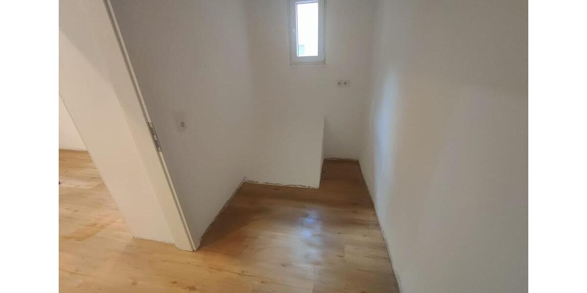 Erdgeschoßwohnung Waldeck - 2 Zimmer, 73 m&sup2;, 650&euro; | Angebot:26581570
