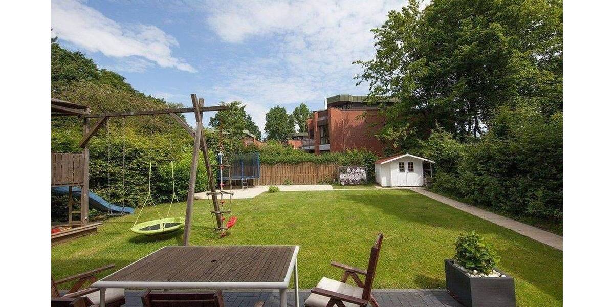 Einfamilienhaus Hamburg Niendorf - 6 Zimmer, 210 m&sup2;, 4.200&euro; | Angebot:26616913