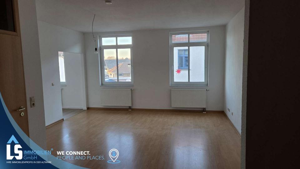 Etagenwohnung Osterburg (Altmark) - 1 Zimmer, 37 m&sup2;, 280&euro; | Angebot:24713399
