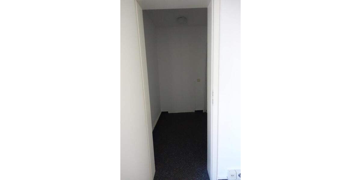 Ihr neues Büro in der Hegelstraße zimmer