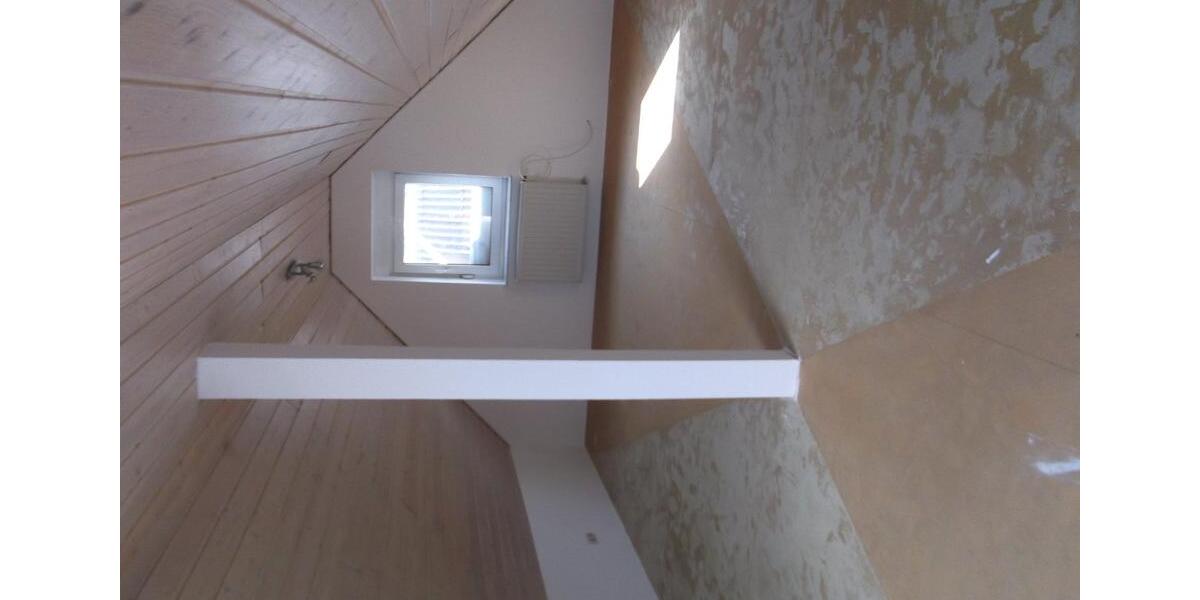 Dachgeschoßwohnung Maisonettewohnung Mietwohnung 3 zimmer