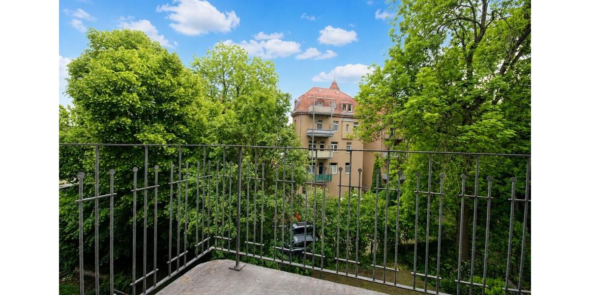 Etagenwohnung Zwickau - 4 Zimmer, 120 m&sup2;, 900&euro; | Angebot:26534400