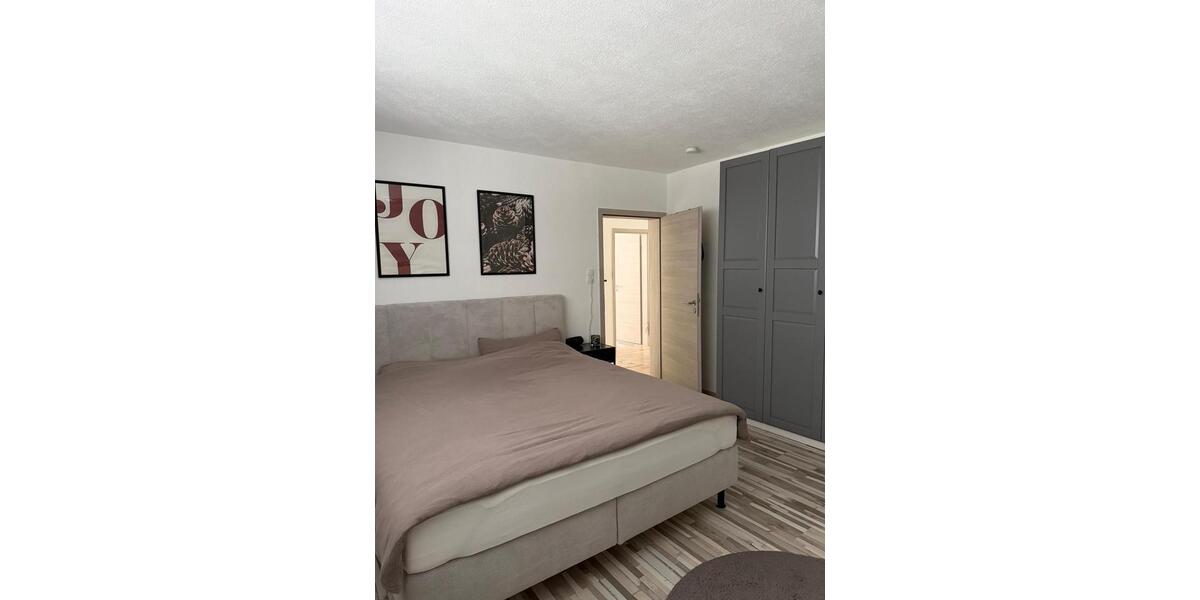 Erdgeschoßwohnung Bad Arolsen - 2 Zimmer, 80 m&sup2;, 980&euro; | Angebot:24776458