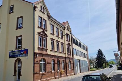 Wohnung Klingenberg am Main - 4.5 Zimmer, 145 m&sup2;, 1.250&euro; | Angebot:25185269