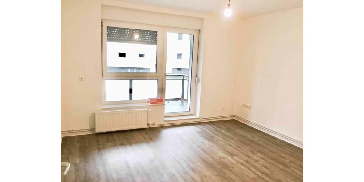 Schöne 3-Zimmer-Wohnung mit großem Balkon in ruhiger Lage 3 zimmer