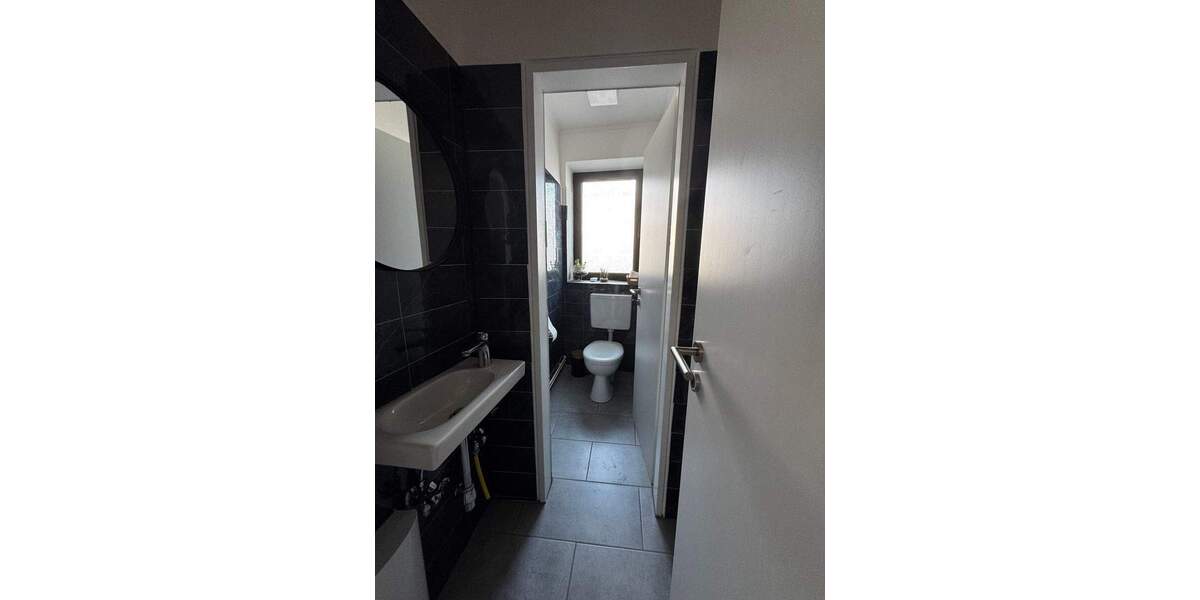 Gewerbeobjekt Butjadingen Burhave - 2 Zimmer, 600&euro; | Angebot:25777546